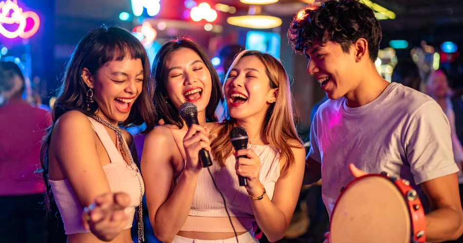 Paso Robles Nightlife Guide: Best Bars, Wine Lounges & Live Music Spots